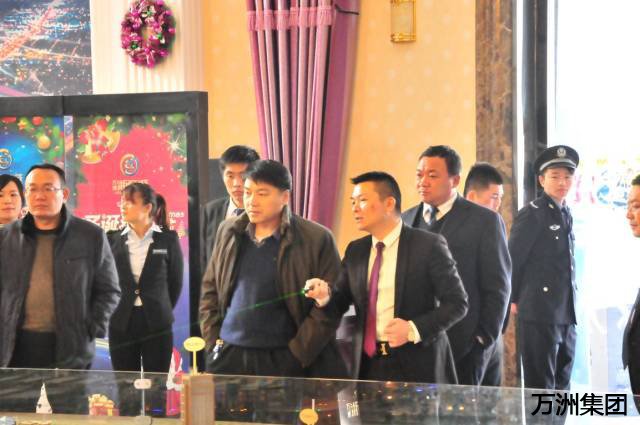 枣庄农商银行行长徐富春来万洲集团参观考察