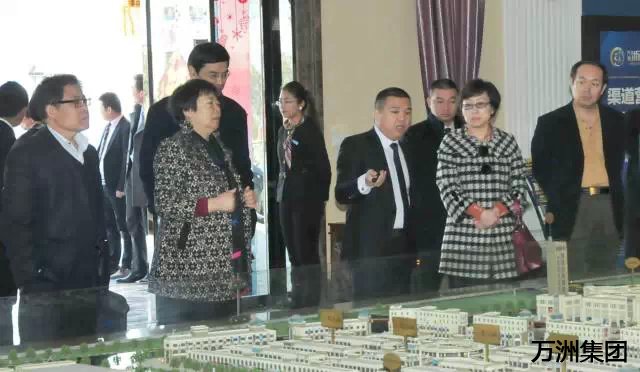 枣庄市工商联副主席苏卫红、孙晋法一行莅临万洲集团参观考察