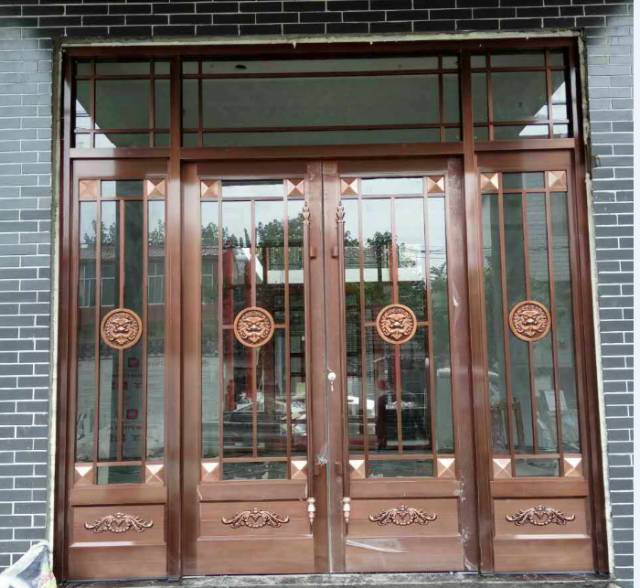 【鑫中天铝型材】生意火爆无法阻挡!800平店铺还要扩建!