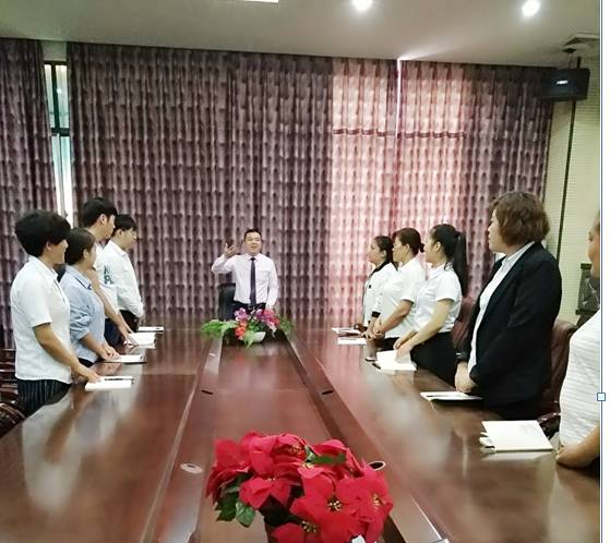 万洲集团新员工入职培训--第一街项目台儿庄驻点销售培训会