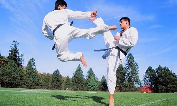 万洲第一街鸿德跆拳道馆学员招募开始啦!