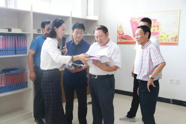 热烈欢迎郸城县委组织部副部长胡兆臣等领导到郸城万洋党支部检查指导党建工作!