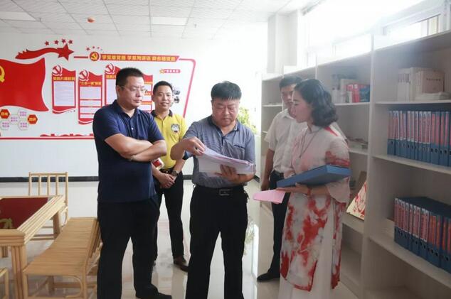 热烈欢迎周口市委统战部常务副部长李国章等领导到万洋众创空间进行参观指导!