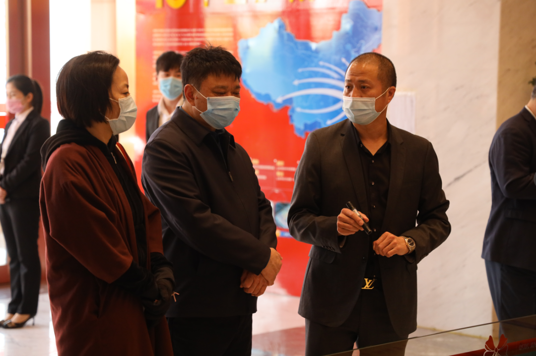 商丘市梁园区人大常委会主任顾光勋等领导莅临中联万洋—旺洋商业广场项目参观考察