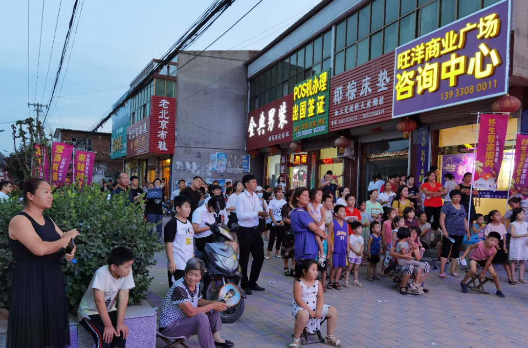 【品牌故事汇】秀出自我色彩人生秀色美发店8月8日盛大开业!