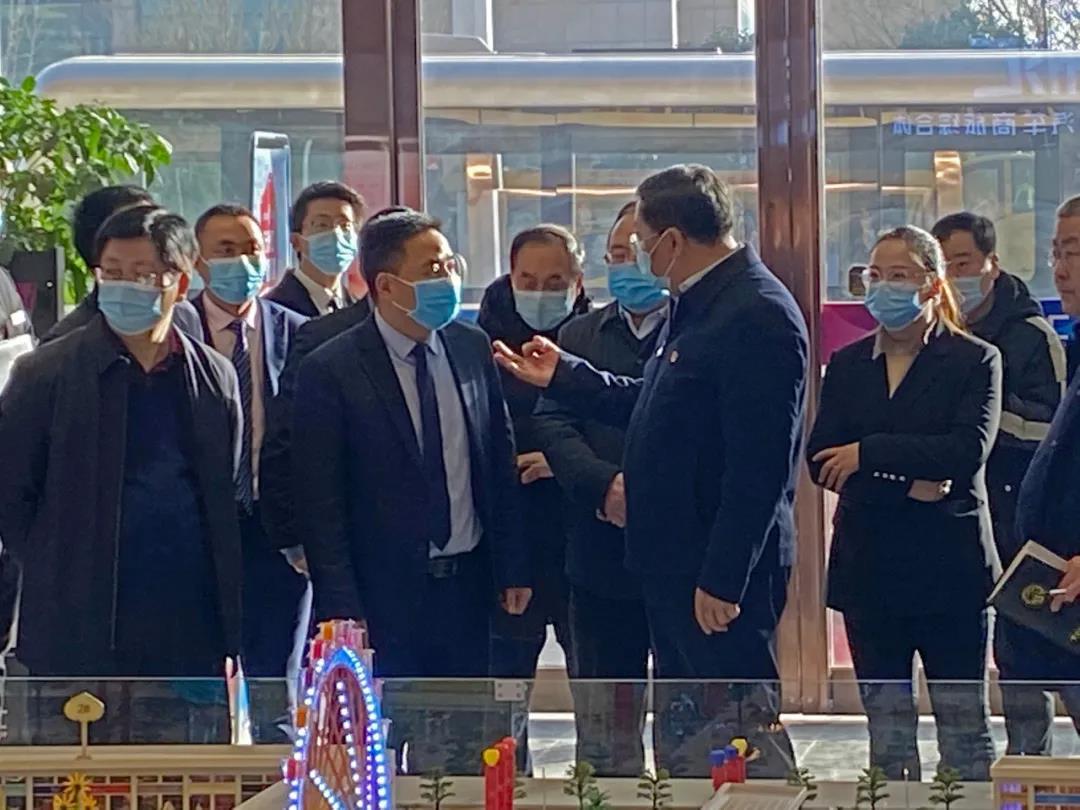 鹤壁市委书记马富国携相关职能部门莅临市、区重点项目“万洲汇”视察指导工作!