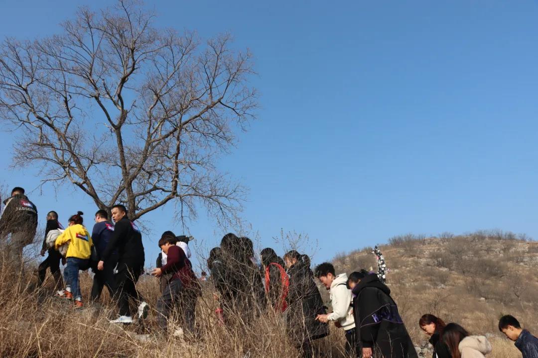 “聚力凝心,共创辉煌”万洲集团·鹤壁万洲汇项目2021冬季拓展活动圆满成功