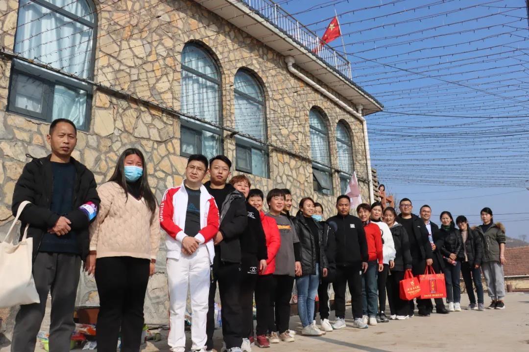 “聚力凝心,共创辉煌”万洲集团·鹤壁万洲汇项目2021冬季拓展活动圆满成功