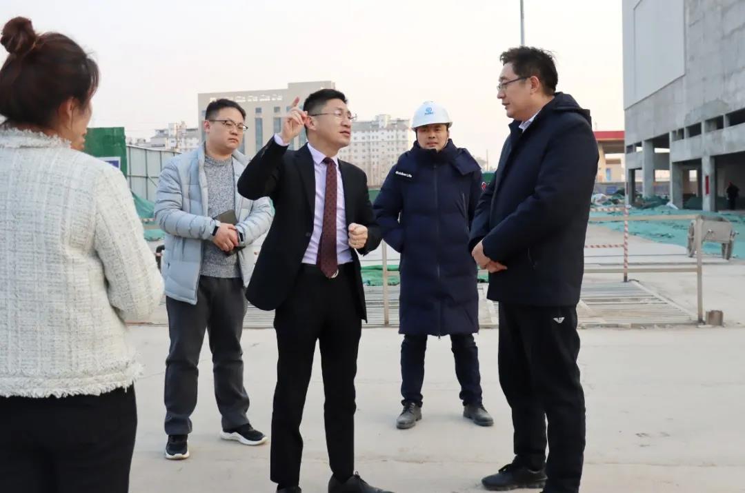 鹤壁市开发区工委委员、管委副主任刘军文莅临万洲汇调研指导节后复工复产工作