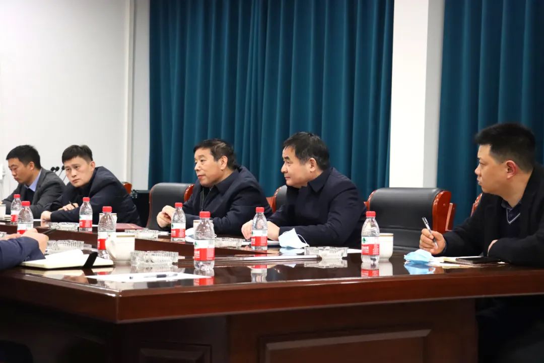 鹤壁市人大主任史全新携市人大领导一行莅临万洲汇指导调研