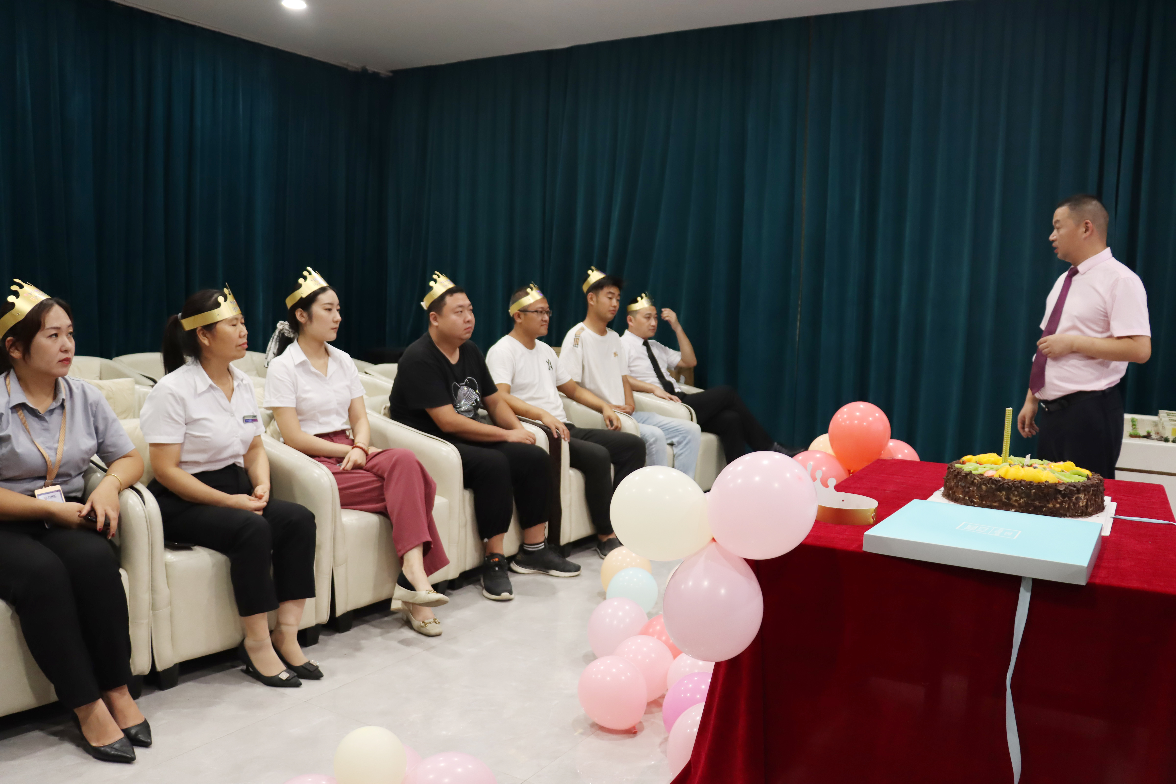2022年8月份的生日会!