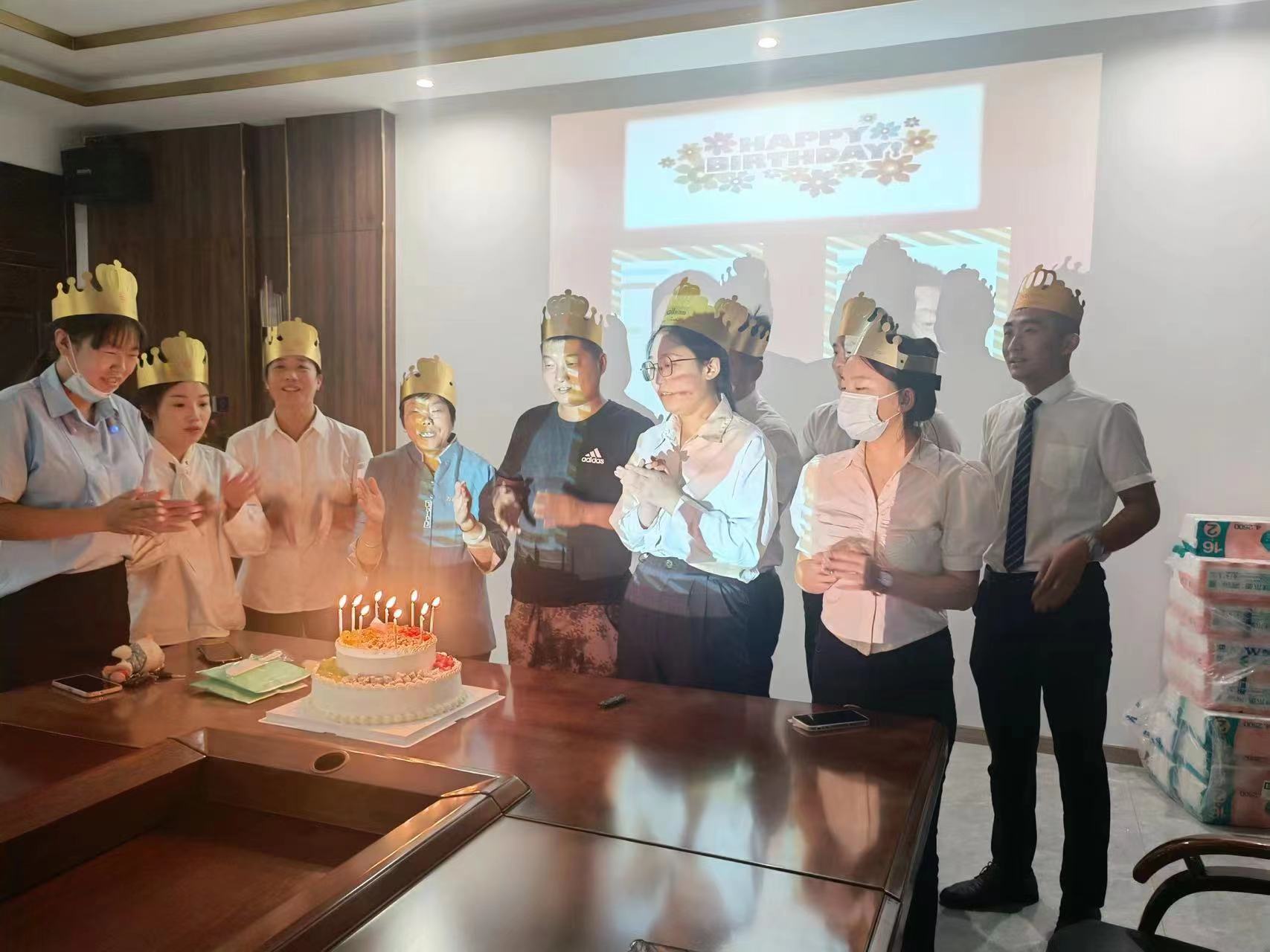 2022年8月员工生日录,祝大家生日快乐!
