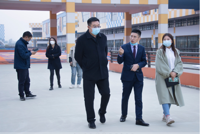 鹤壁开发区工委委员、管委副主任刘军文一行莅临万洲汇现场指导工作