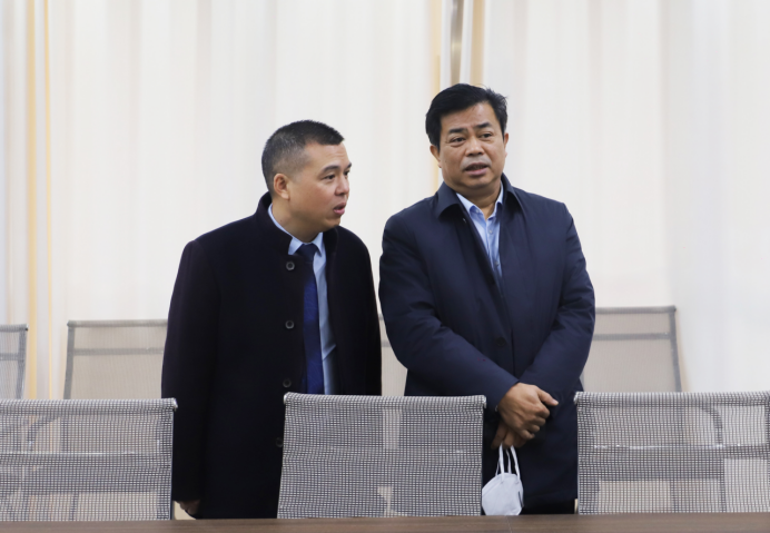 枣庄市政协党组成员、副主席张学功一行莅临万洲第一街指导工作