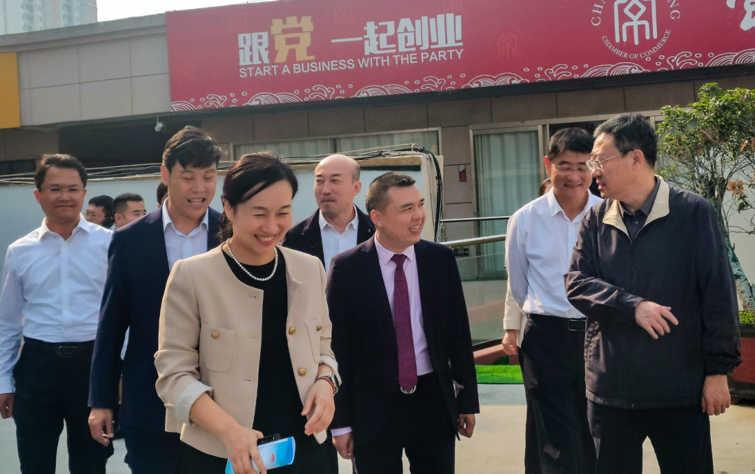 山东省委统战部副部长、省工商联党组书记、常务副主席张鲲等领导一行莅临万洲第一街调研指导工作