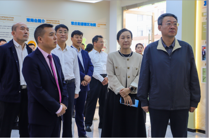 山东省委统战部副部长、省工商联党组书记、常务副主席张鲲等领导一行莅临万洲第一街调研指导工作