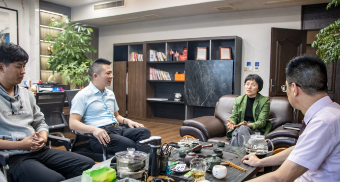 开发区社会保障服务中心,带金融贷款、创业就业服务优惠扶持政策进万洲汇
