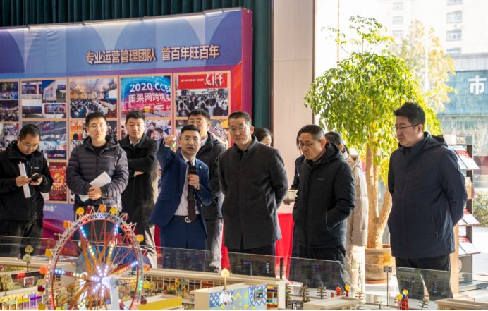 鹤壁市住房城乡建设局二级调研员刘尚海等领导一行莅临万洲汇现场办公指导工作